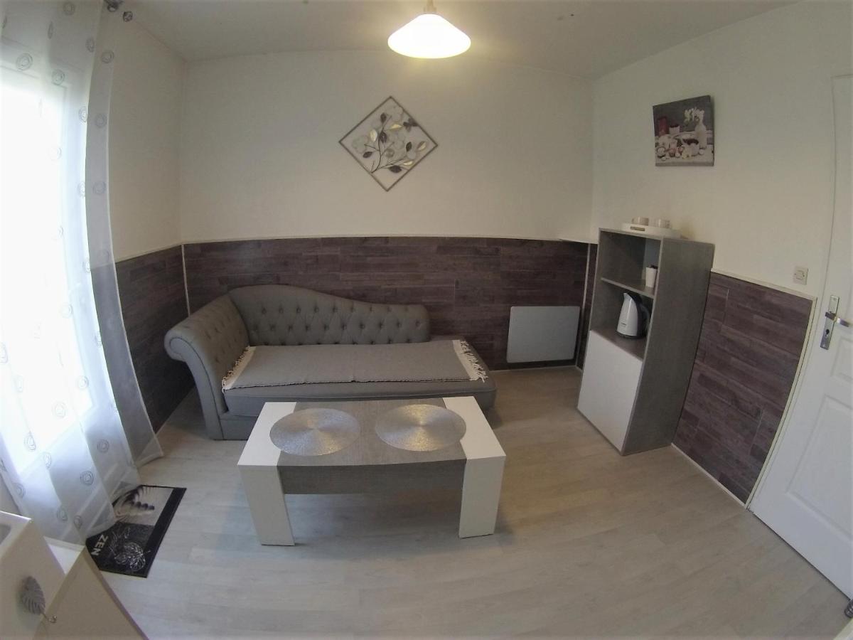 Au Coeur Du Bien Etre, Chambre D'Hotes Avec Piscine Chauffee Et Couverte, Spa, Sauna, Massages Monteaux Exterior foto